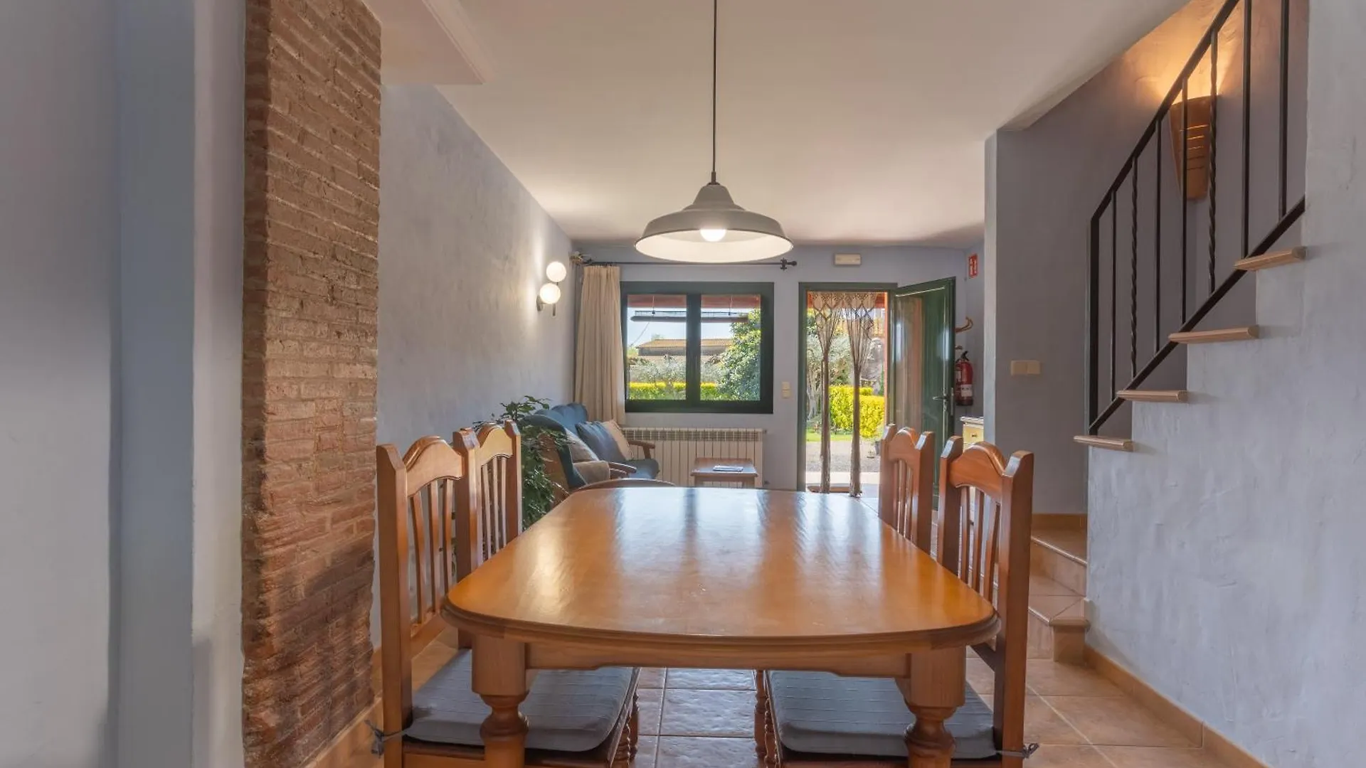 Can Pujol - Casitas De Turismo Rural En El Baix Emporda Serra de Daró Séjour à la campagne
